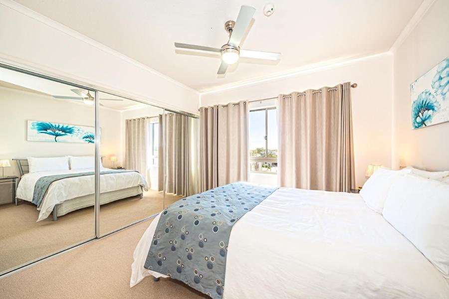 On The Bay Apartments Bongaree ภายนอก รูปภาพ
