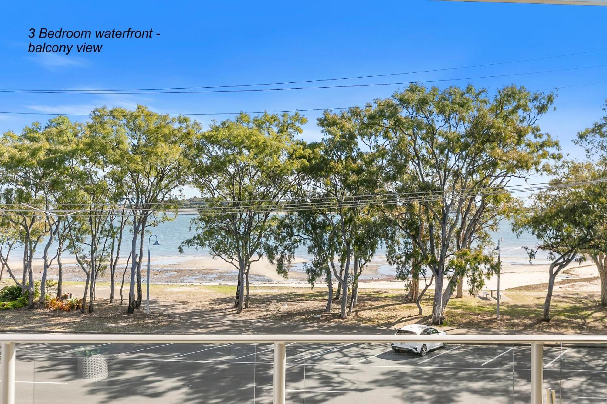 On The Bay Apartments Bongaree ภายนอก รูปภาพ