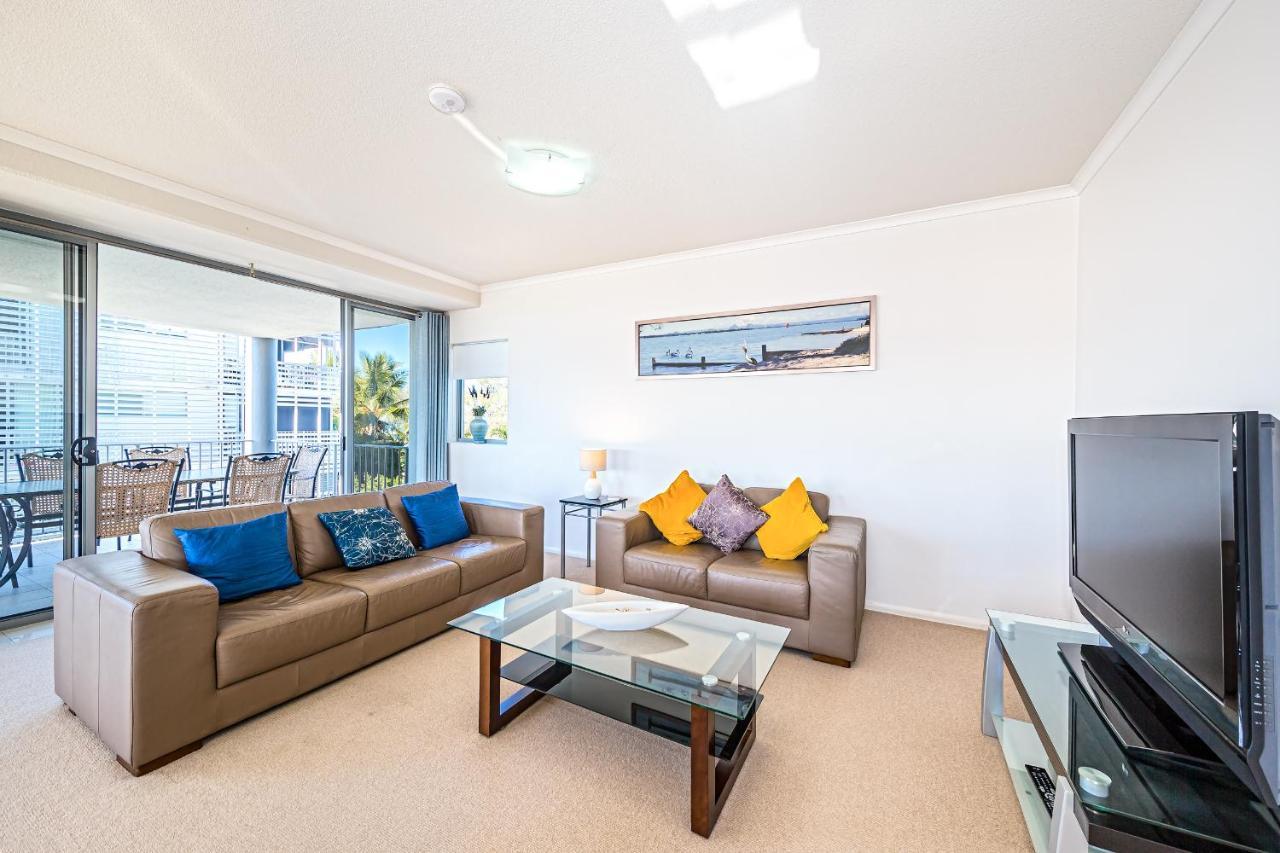 On The Bay Apartments Bongaree ภายนอก รูปภาพ